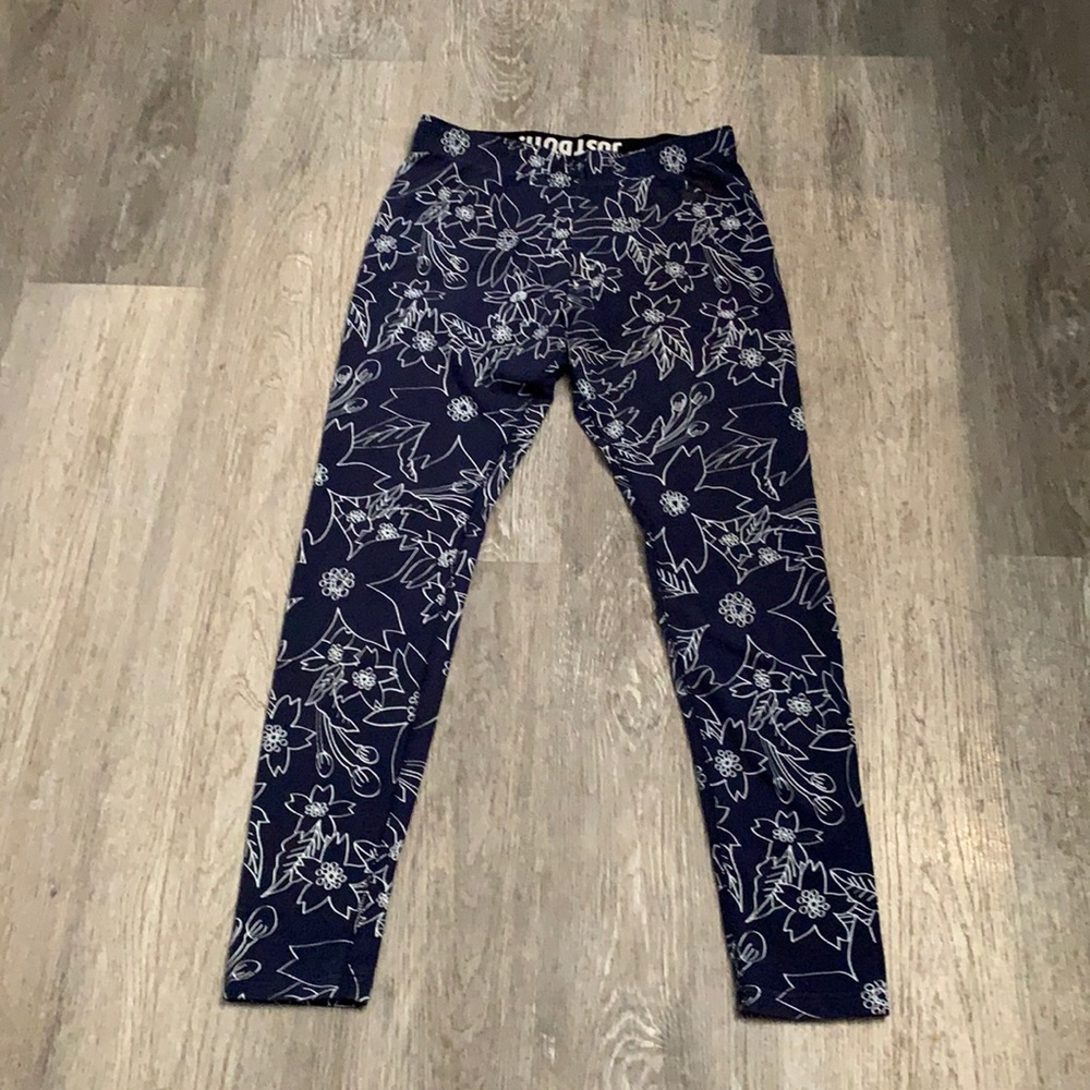 Nike leggings size M very nice